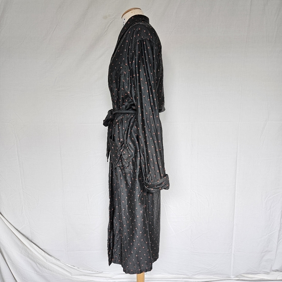 Vintage Mailliards Fleur-de-lis Robe - Picture 7 of 10